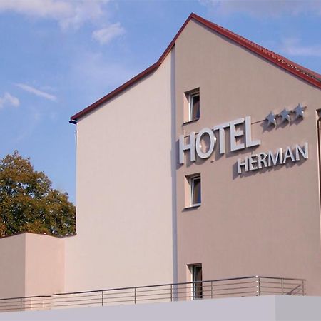 Hotel Herman Rychnov nad Kneznou Luaran gambar