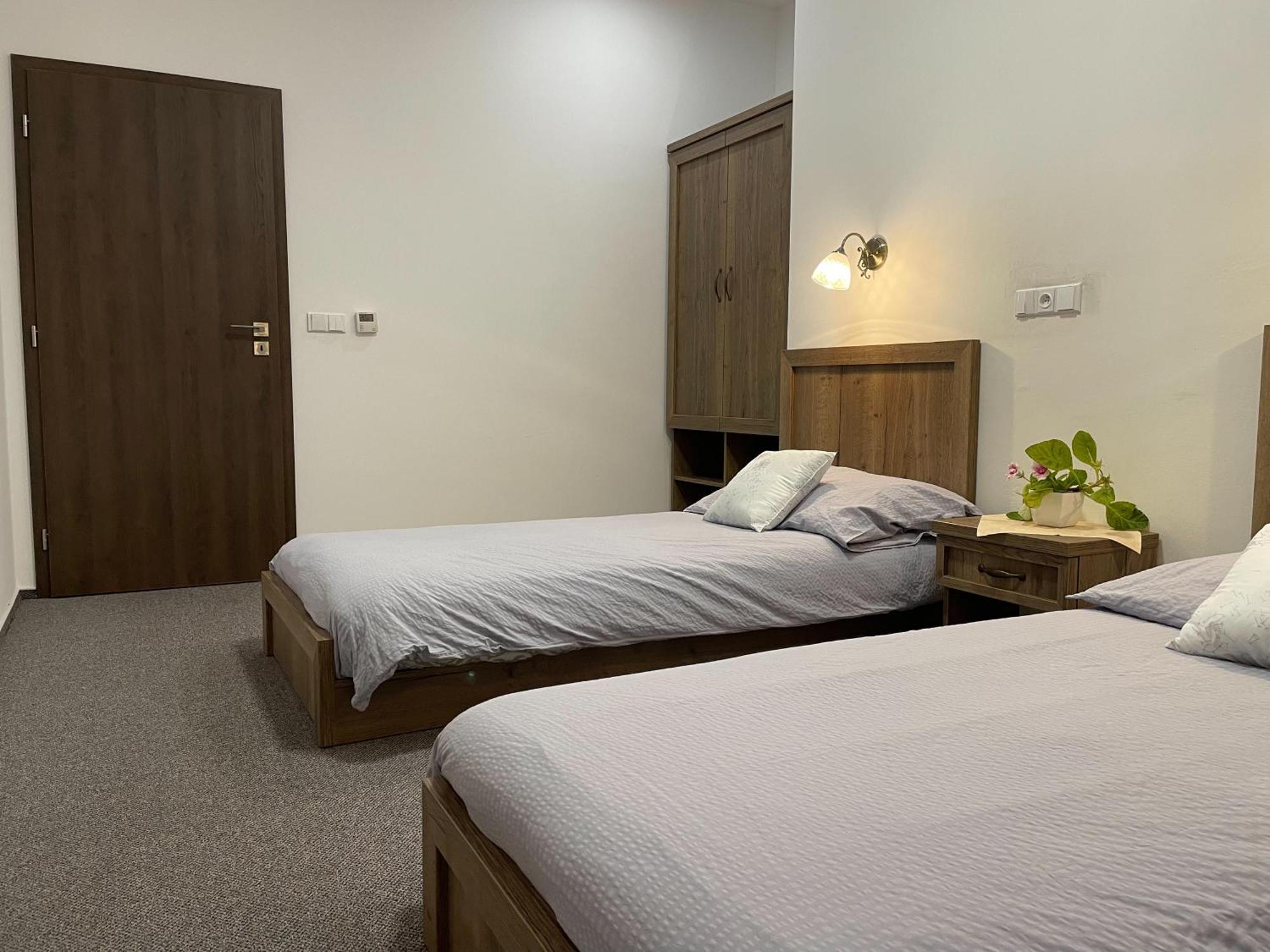 Hotel Herman Rychnov nad Kneznou Luaran gambar