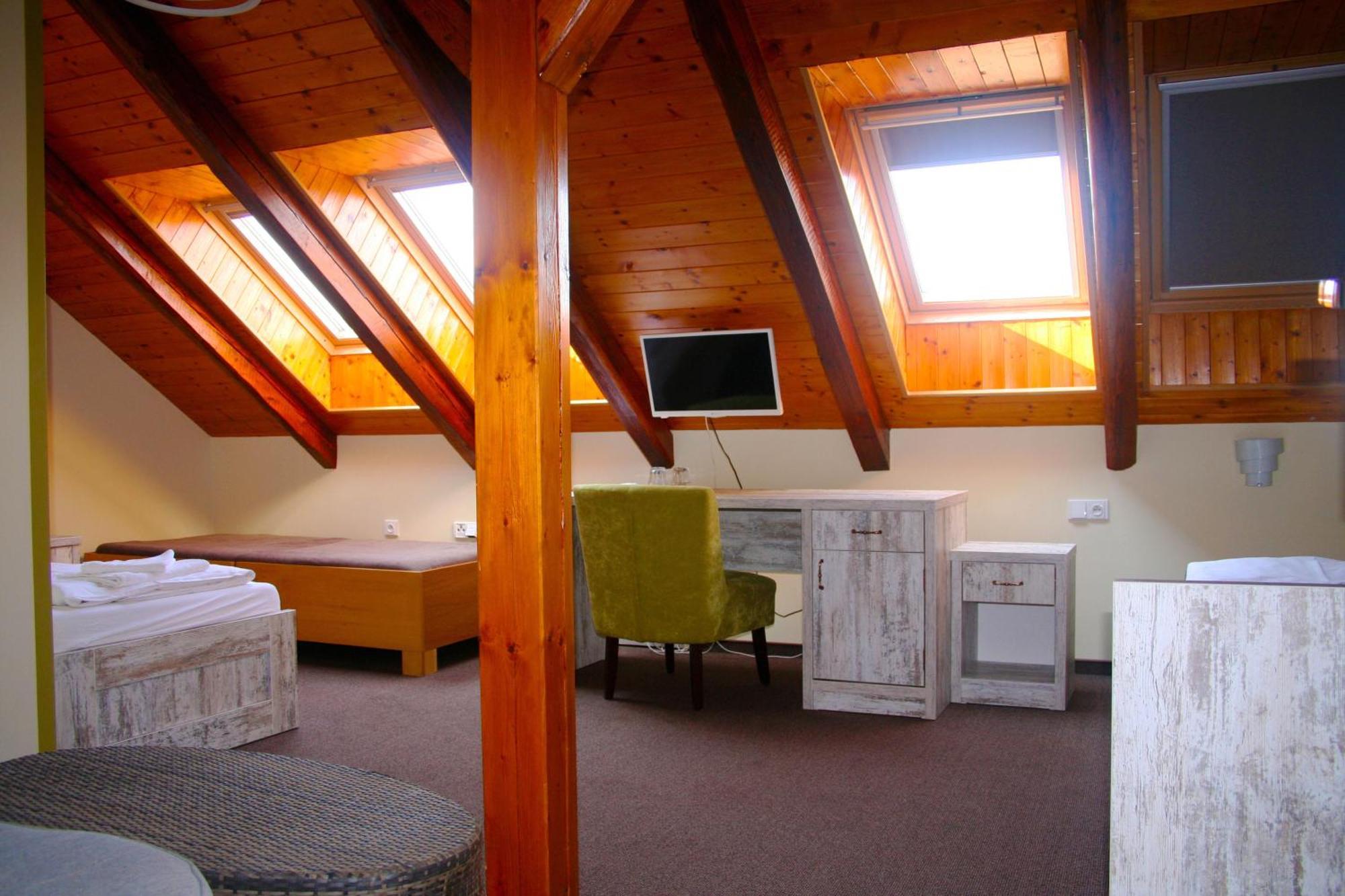 Hotel Herman Rychnov nad Kneznou Luaran gambar