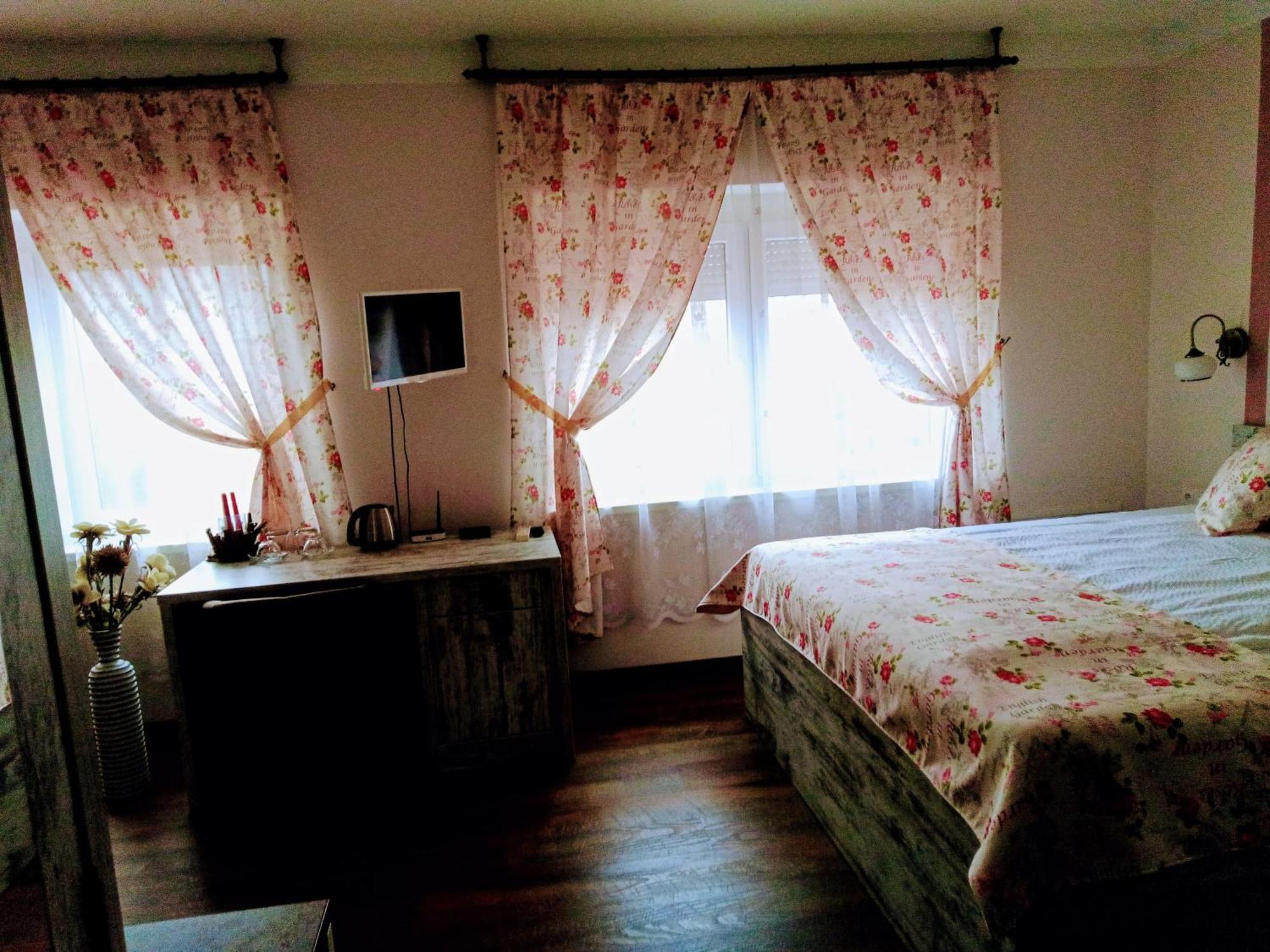 Hotel Herman Rychnov nad Kneznou Luaran gambar