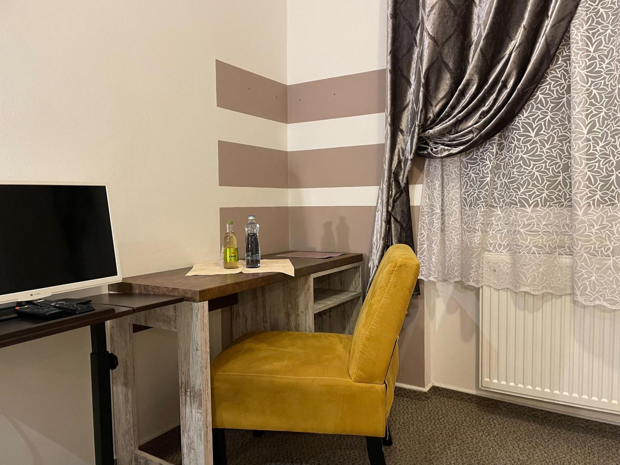 Hotel Herman Rychnov nad Kneznou Luaran gambar