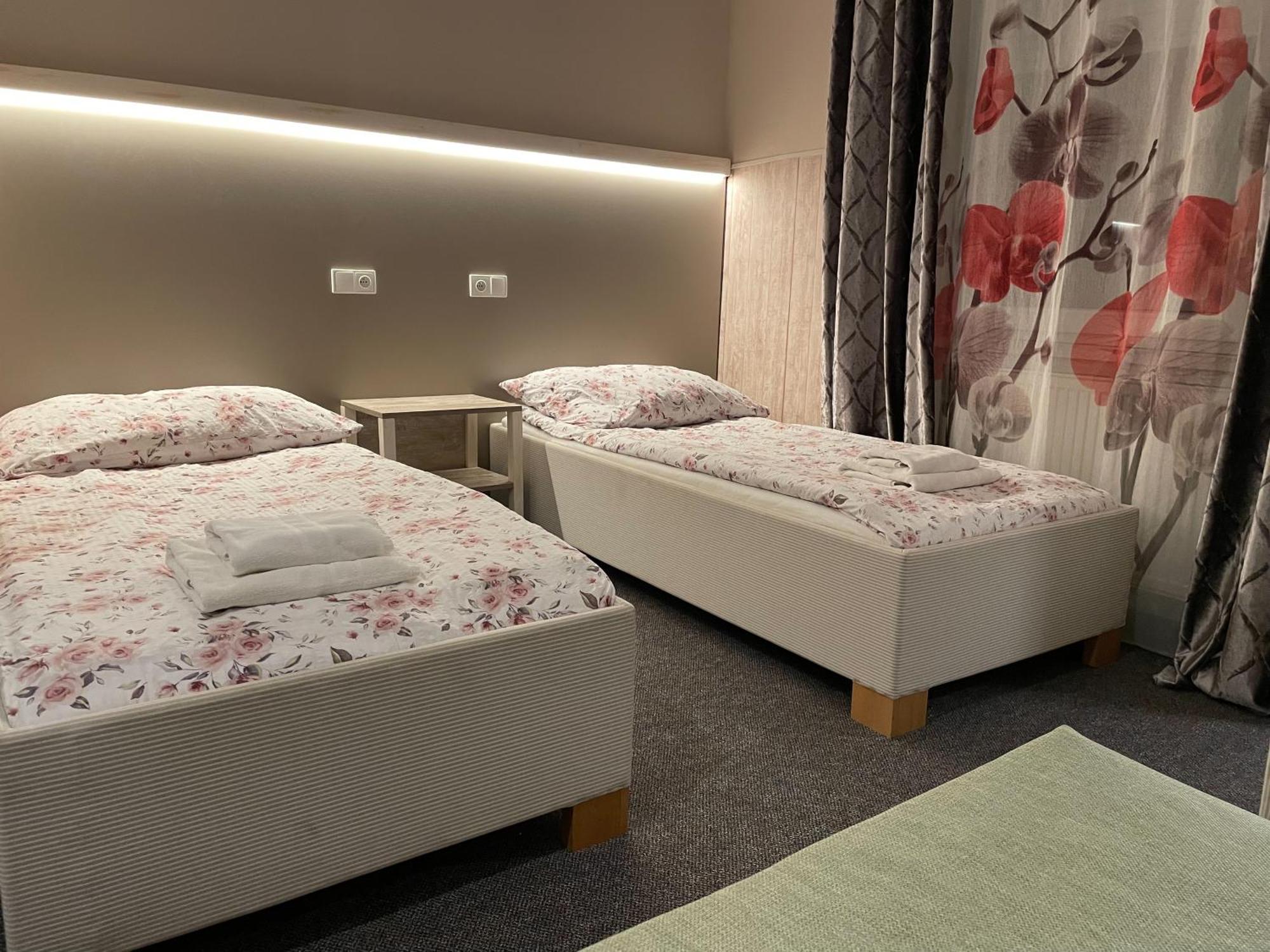 Hotel Herman Rychnov nad Kneznou Luaran gambar