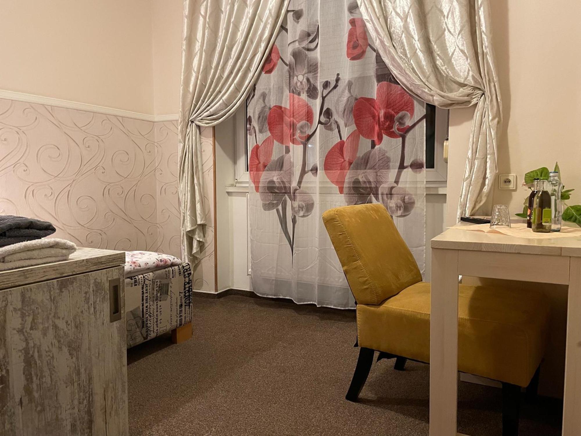 Hotel Herman Rychnov nad Kneznou Luaran gambar