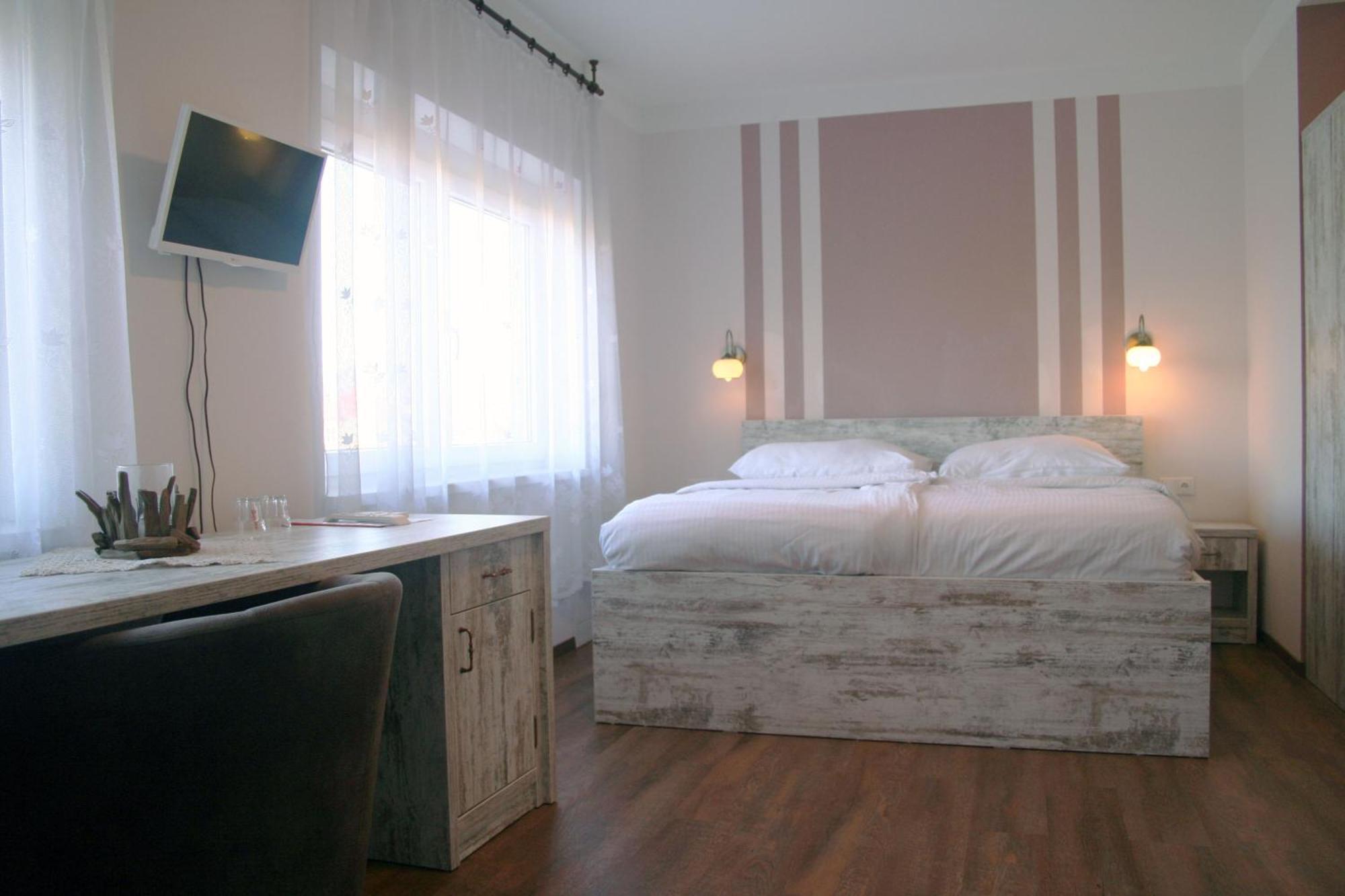 Hotel Herman Rychnov nad Kneznou Luaran gambar
