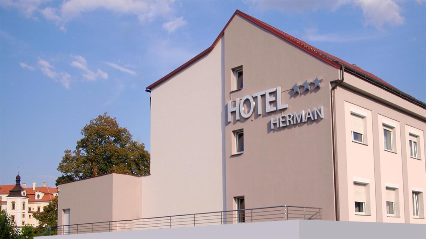 Hotel Herman Rychnov nad Kneznou Luaran gambar